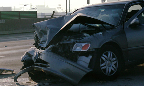 交通事故での緊急の治療承ります